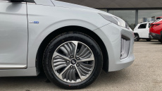 Hyundai IONIQ 1.6 GDi Plug-in Hybrid Premium SE 5dr DCT Hatchback